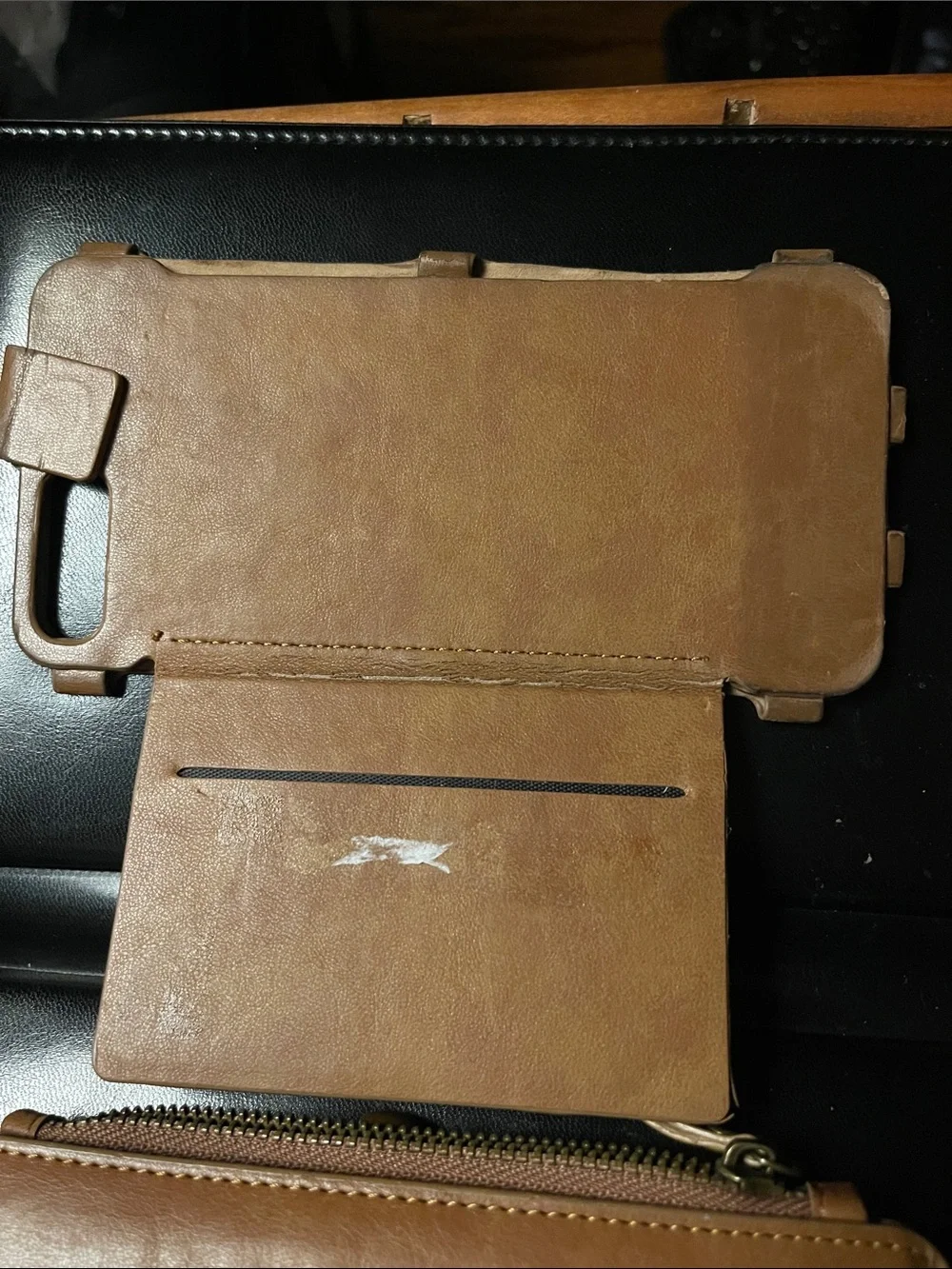 Flovent Tan/Brown Leather Zip CC card holder, Wallet and Phone Case